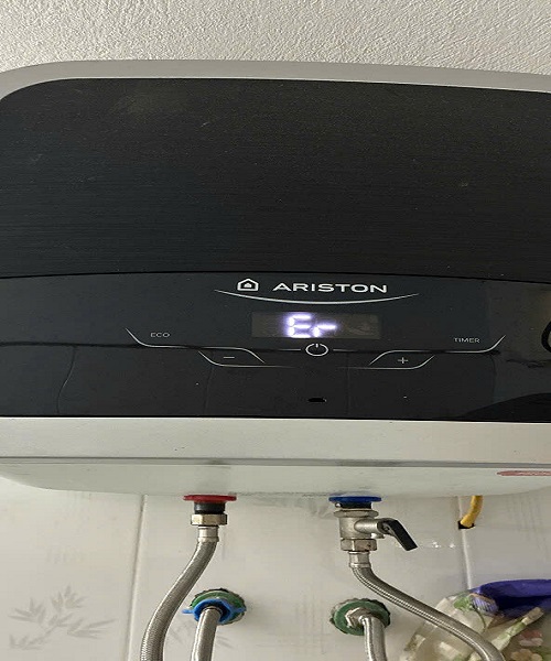 Thợ sửa bình nước nóng lạnh tại nhà phường Thanh Lương - Hai Bà Trưng - Hà Nội.