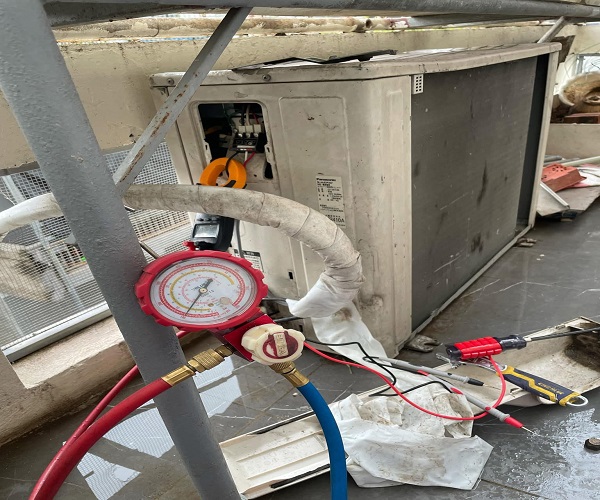 Chuyên sửa chữa điều hòa tại nhà phường Trung Văn - Nam Từ Liêm.