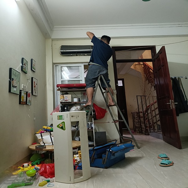 Dịch Vụ Tháo Và Lắp Đặt Điều Hòa Tại Quận Thanh Xuân - Hà Nội.