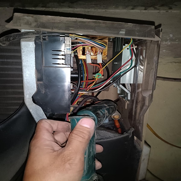 Chuyên nhận sửa chữa điều hòa khu vực phố Minh Khai - Hai Bà Trưng - Hà Nội.