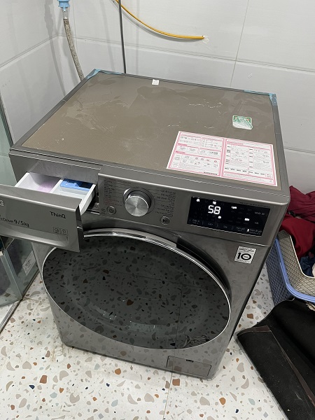 Sửa máy giặt LG không lên nguồn tại chung cư Tecco Garden Thanh Trì.