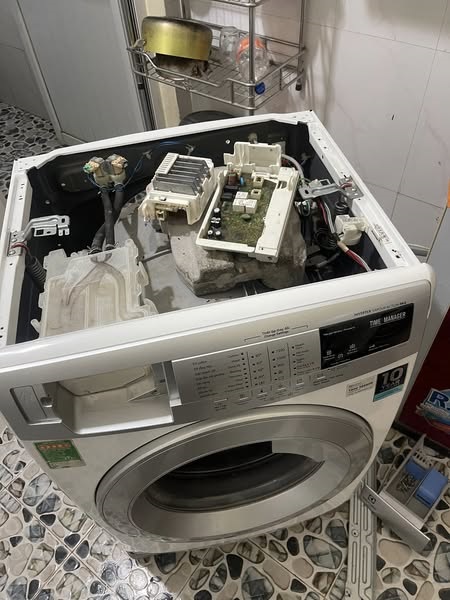 Trung tâm sửa chữa máy giặt nhận sửa tại nhà ở Dịch Vọng - Cầu Giấy - Hà Nội.