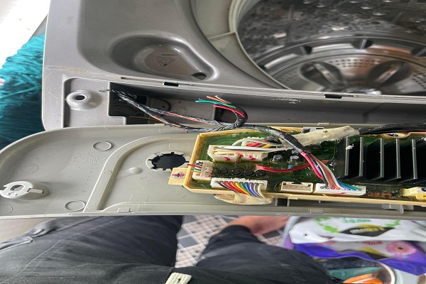 Chuyên sửa máy giặt tại nhà có bảo hành ở Phúc Tân - Hoàn Kiếm - Hà Nội.