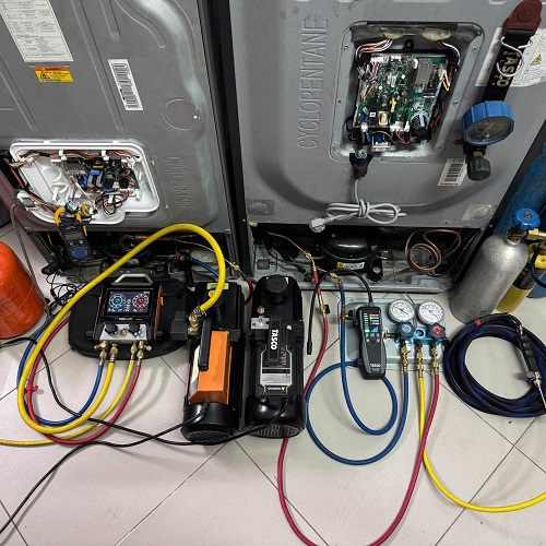 Thợ sửa chữa tủ lạnh uy tín tại phường Cầu Giấy mới.
