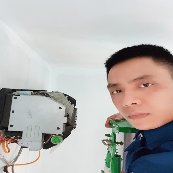 Vệ Sinh Điều Hòa Tại Nhà Giá Rẻ, Chuyên Nghiệp Quận Hoàng Mai.