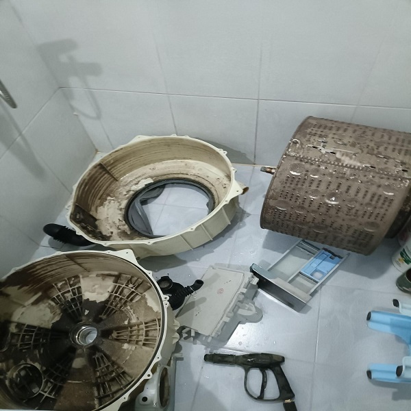 Chuyên vệ sinh máy giặt tại nhà tại phường Quan Hoa - Cầu Giấy - Hà Nội.