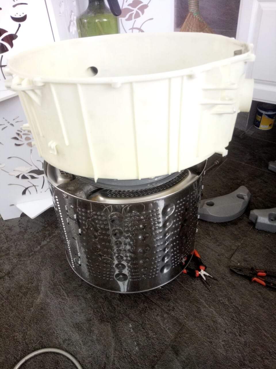 Dịch vụ vệ sinh lồng máy giặt chuyên sâu có tháo lồng tại Trung Văn - Nam Từ Liêm - Hà Nội.